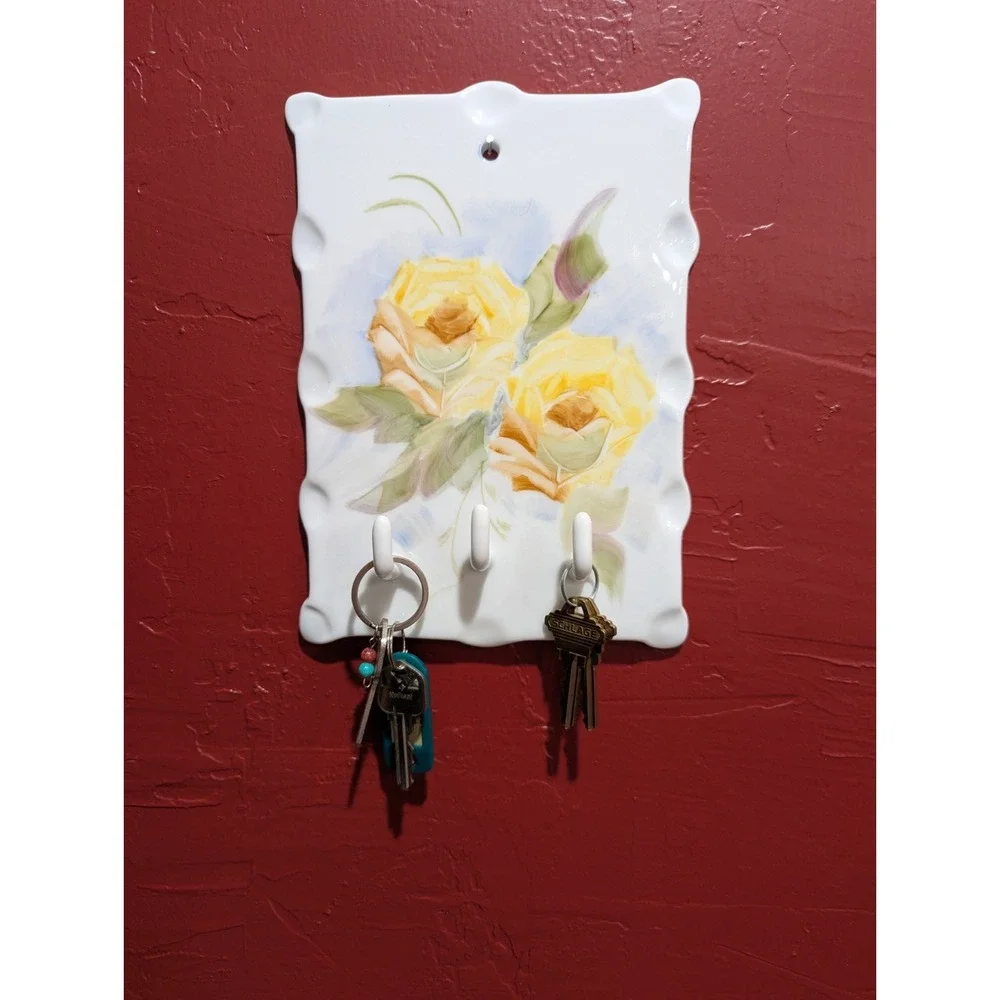 Ceramic Wall Hanging For Keys, Tea Towels, or Decorative Items Yellow Roses‎